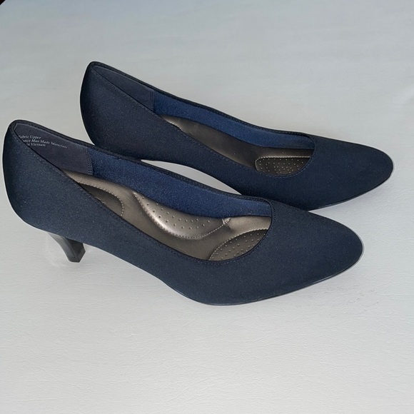 Coach and Four Shoes - Coach and Four Heels Black Size 10